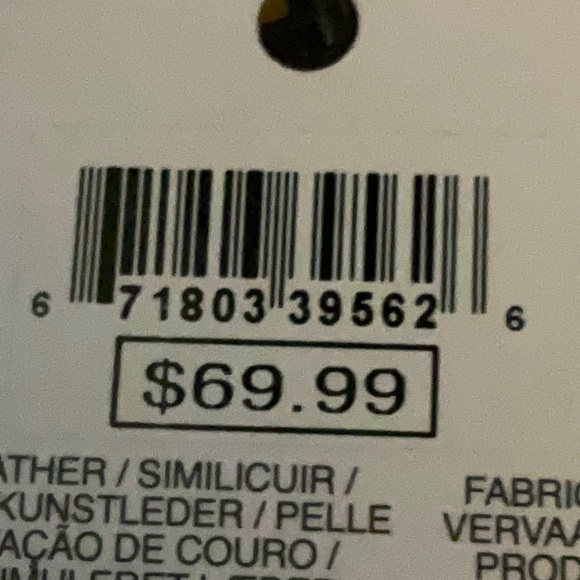 Loungefly Pokémon Pikachu Mini backpack - Picture 8 of 8